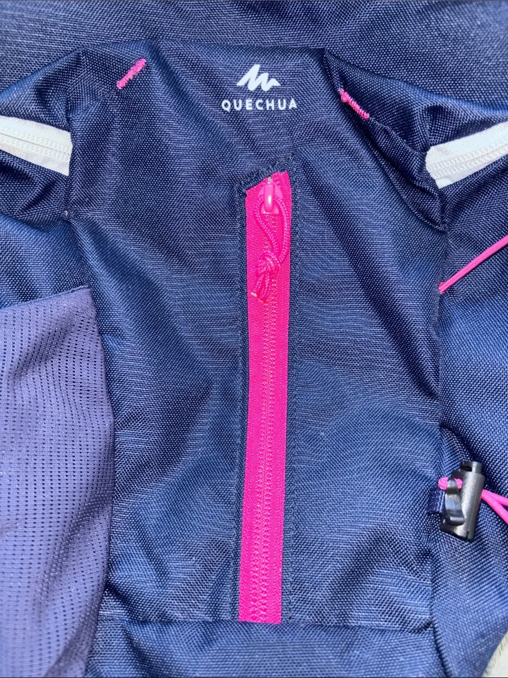 Quechua 10L kids navy pink backpack - Picture 2 of 9